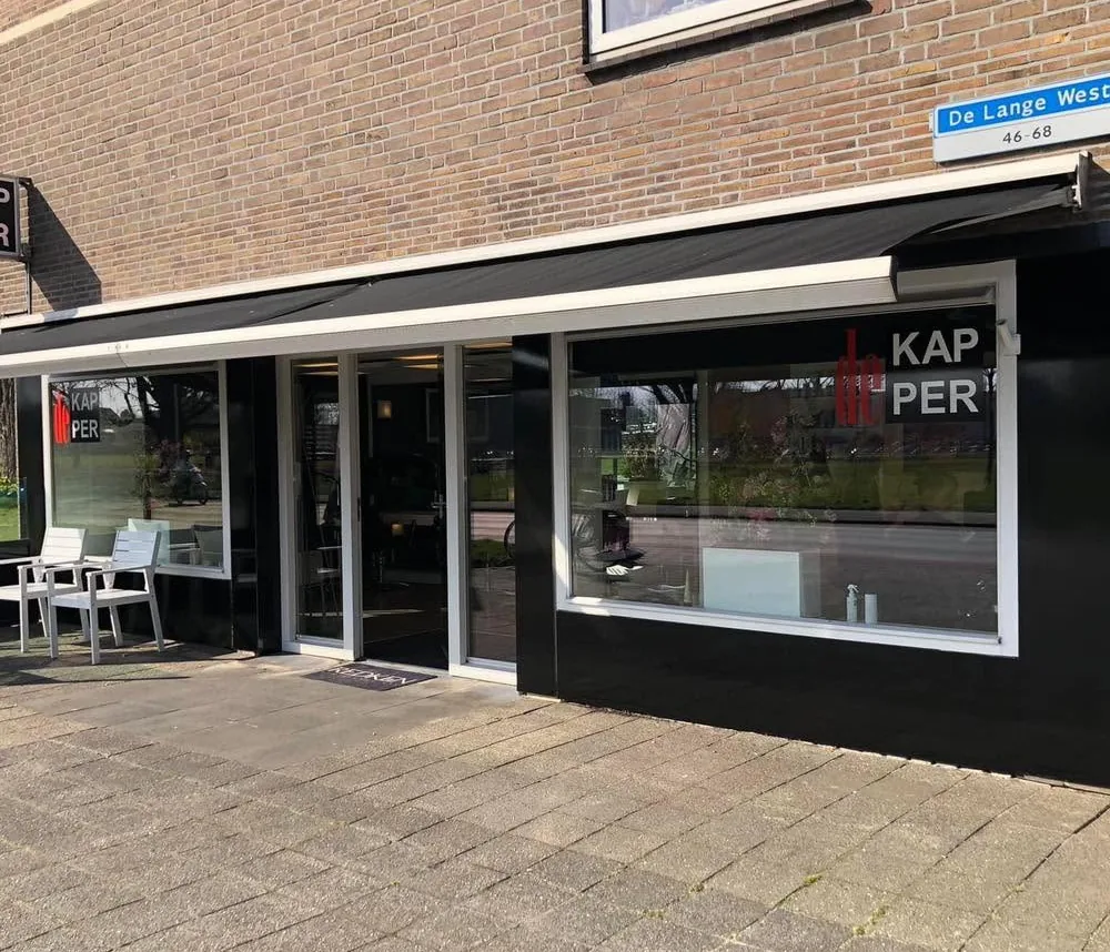 De salon van De Kapper Drachten aan De Lange West in Drachten